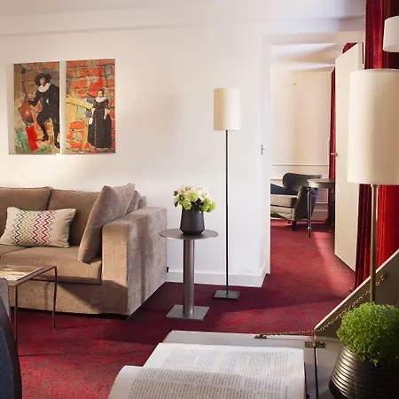 Hotel Moliere 4*