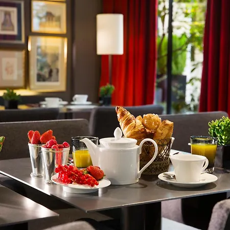 Molière 4* Paris