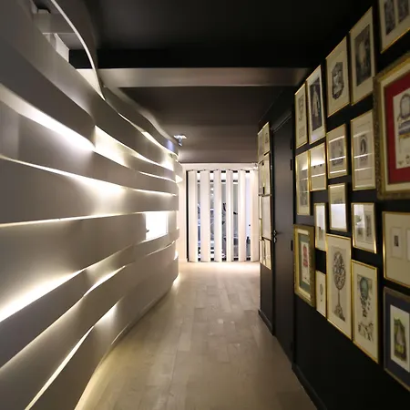 Moliere Otel Paris