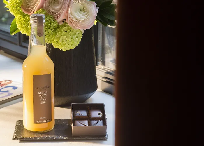 ホテル モリエール