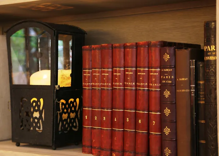 モリエール 4* パリ