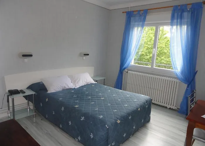 Отель Moliere 4*