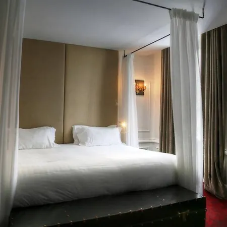 Hotel Molière 4*