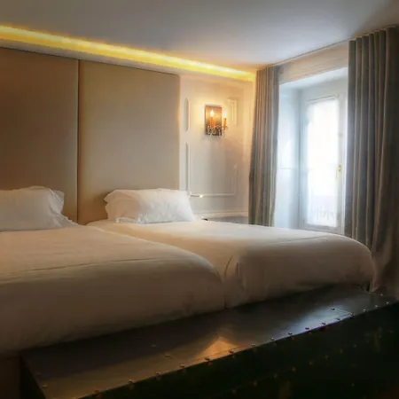 Hotel Molière 4*