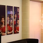 Otel Moliere 4*